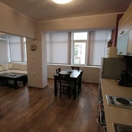 Amadis Apartman Várna